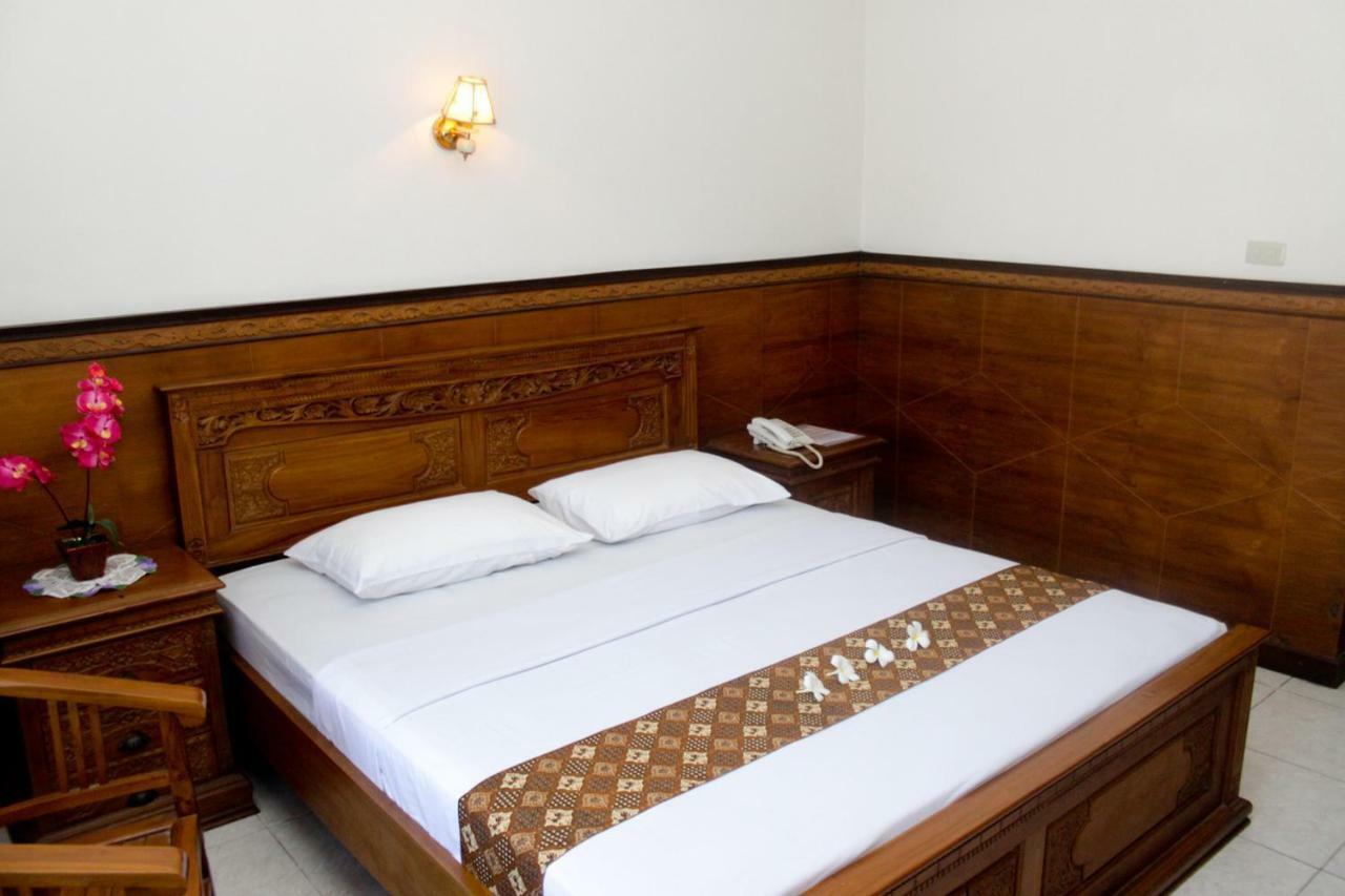 Hotel Wiwi Perkasa 2 인드라마유 외부 사진
