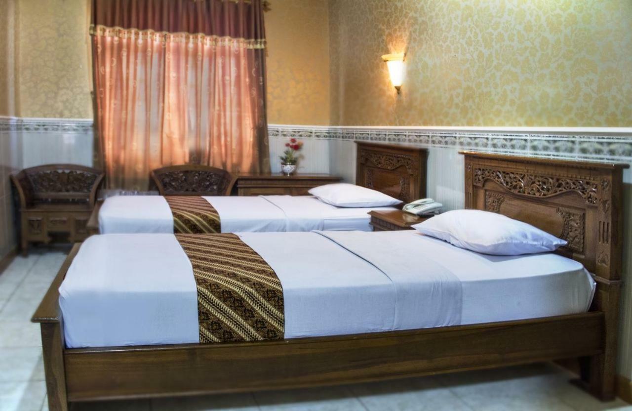 Hotel Wiwi Perkasa 2 인드라마유 외부 사진